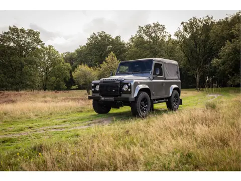 Land Rover Defender 2.2Tdci Soft Top Vol opties (bj 2015)