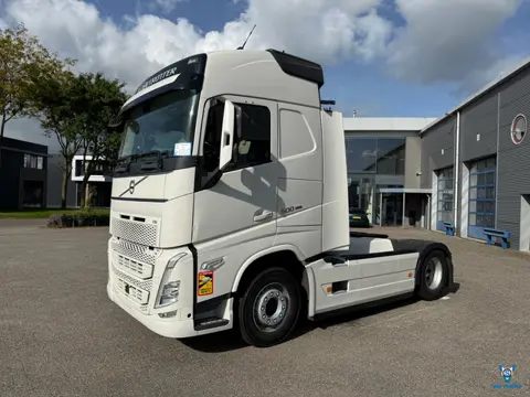 Volvo FH5-500 / VEB+ / 708279 KM / I-PARKCOOL / NB CHASSIS / DOUBLE TANK / FULL-SPOILER / 2XBED / FR