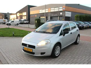 Fiat Punto Evo 1.2 Airco-Bluetooth-DAB (bj 2012)