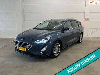 Ford Focus Wagon 1.0 EcoBoost Titanium Business Trekhaak, Luxe pakket, Vol options, Dealer onderhoud