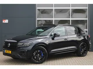 Volkswagen Touareg 3.0 TSi eHybrid 462pk 4MOTION R | Pano | HUD | Luchtvering | Massage | Elek. trek