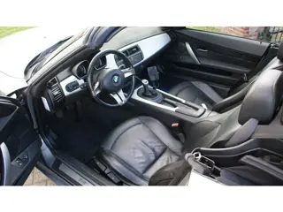 Foto 14 van BMW Z4 Roadster 2.5i top staat