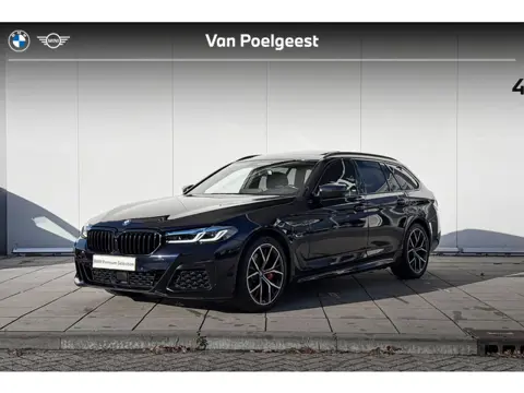 BMW 5 Serie Touring 530e M-Sport M-Sport Pro / Driving Assistant Professional / Comfort Acces / Elec