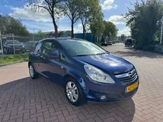 Opel Corsa 1.2-16V Enjoy