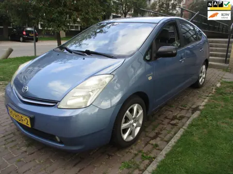 Toyota Prius 1.5 VVT-i Comfort