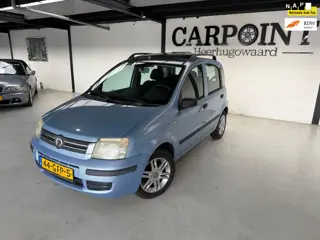 Fiat Panda 1.2 Emotion Panoramadak Airco Elek Pakket NAP Lm velgen Trekhaak