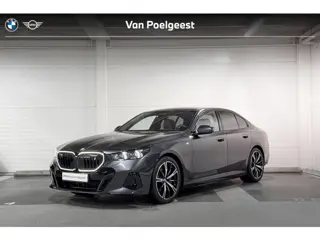 BMW i5 Sedan eDrive40 | M-Sport Pro | Innovation Pack | Stoelventilatie | Panoramadak | Comfort Acce