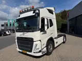 Foto 28 van Volvo FM 460 4X2 GLOBETROTTER DYNAMIC STEERING / ALCOA DURA BRIGHT / KOELKAST / AIRCO / STANDKACHEL
