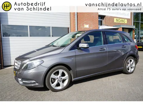 Mercedes-Benz B-Klasse 180 CDI AMBITION ORIGINEEL NEDERLANDS NAVIGATIE TREKHAAK AIRCO CRUISECONTROL 
