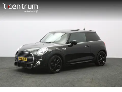 MINI 3-deurs 1.5 Cooper 136 PK Automaat John Cooper Works, Panoramadak, Stoelverwarming, Cruise Cont