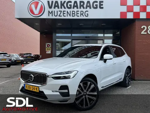 Volvo XC60 2.0 T8 Plug-in hybrid SOH 97,6% AWD Ultimate Bright 455PK! // ADAPT. CRUISE // PANODAK //