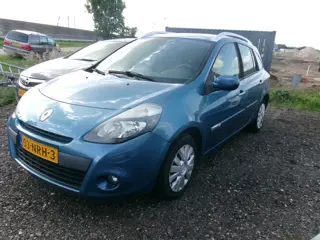 Renault Clio Estate 1.2-16V Authentique (bj 2010)