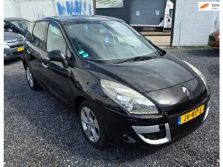 Renault Scénic 1.4 TCE Privilege Zeer netjes