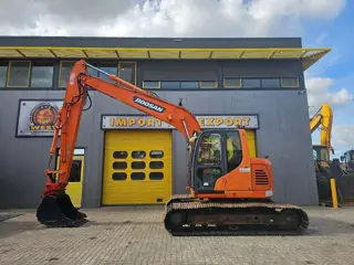 Doosan DX140LCR ** New undercarriage** WE1729