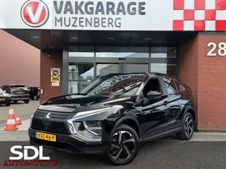 Mitsubishi Eclipse Cross 2.4 PHEV Intense // KEYLESS // CAMERA // CRUISE // APPLE-ANDROID AUTO // ST