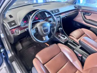 Foto 12 van Audi A4 Avant 1.8 Turbo Advance INRUIL MOGELIJK