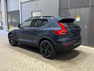 Foto 9 van Volvo XC40 B3 Plus Black Edition | Harman/Kardon | BLIS | 360° Camera | Pilot Assist | Stoel+Stuurve