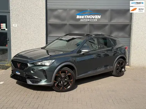 Cupra Formentor 1.4 e-Hybrid VZ Copper Edition Pano Keyless