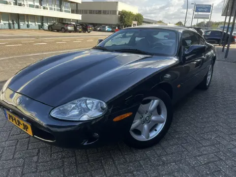Jaguar XK8 4.0 V8 Coupé perfect onderhouden