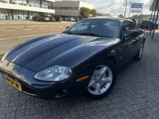 Jaguar XK8 4.0 V8 Coupé perfect onderhouden