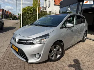 Toyota Verso 1.8 VVT-i Dynamic Business|Pano|Navi|Half Leder|PDC