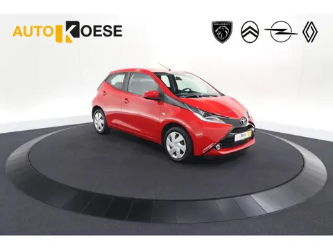 Toyota Aygo 1.0 VVT-i X-play | Camera | Airconditioning | Allseasonbanden