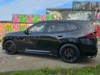 Foto 16 van BMW X3 30e xDrive Shadowline M-Sport pack Trekhaak