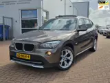 Foto 3 van BMW X1 SDrive18i Executive pano zw hemel leer