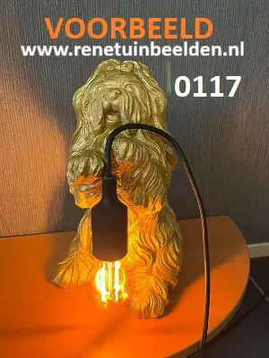 Hond met strik. nr 0117.