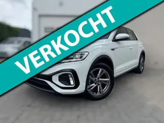 Volkswagen T-Roc 1.0 TSI R-Line Afneembare trekhaak | IQ Light | Carplay | Verwarmde voorstoelen | A