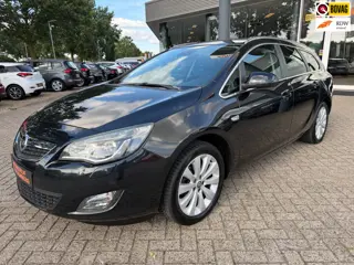 Opel Astra Sports Tourer 1.4 Turbo Sport, Navi, Trekhaak, Clima, Half leer, etc