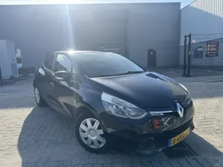 Renault Clio 1.5 DCI NAVI CLIMA CRUISE LAGE KM (bj 2013)
