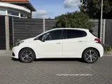 Foto 25 van Peugeot 208 Allure 1.2 PureTech 82PK Trekhaak, Navigatie, Parkeersensoren Achter, Climate Control, C