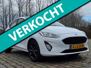 Ford Fiesta 1.1 Trend Airco navigatie usb cruis control parkeer sensor