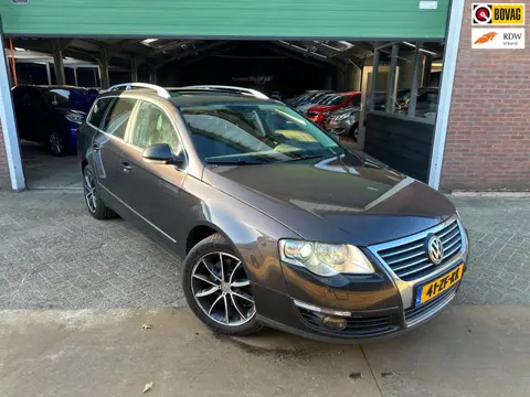 Volkswagen Passat Variant 2.0 TDI Highline| |DSG/PANO/TRHK/NAVI/