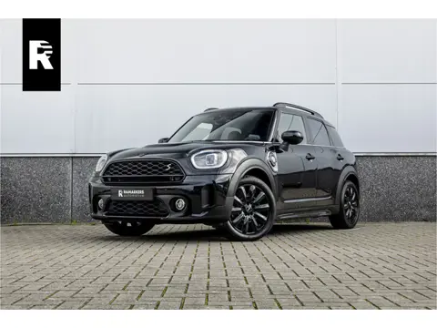 MINI Countryman 1.5 Cooper S E ALL4 Leder / Camera / 18 inch / Carplay
