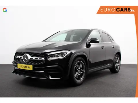Mercedes-Benz GLA-klasse 200 Automaat AMG Line  Navigatie Climate Control Camera Parkeer sensoren St