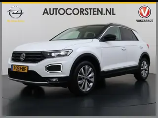Volkswagen T-Roc 1.5TSI 150PK Sport Adap.Cruise Two Tone lak Navi Camera Stoelverwarming Apple Carpl