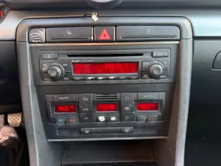Foto 19 van Audi A4 Avant 2.0 Pro Line