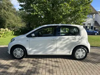 Foto 17 van Volkswagen up! 1.0 move up! BlueMotion | NAVI | Cruise Control | PDC |