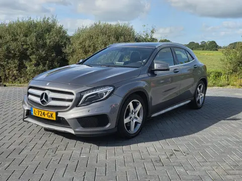 Mercedes-Benz GLA-klasse 200 Ambition 2016! AMG uitvoering