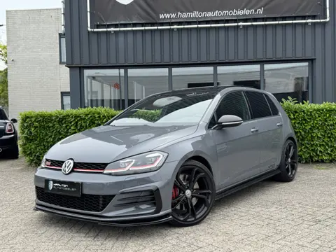 Volkswagen Golf 7,5 GTI TCR 2.0 TSI 290pk DSG / Aut. DCC Panoramadak Navi Pro 19" !!