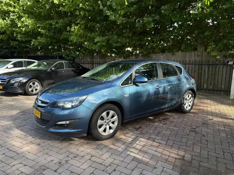 Opel Astra 1.4 Business +|Airco|Cruise|PDC|Navi|APK 02-2027|