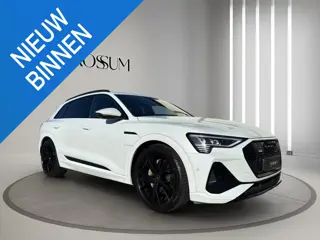 Audi e-tron e-tron 50 quattro Launch edition Black | Pano | S-Line | 22"| Geheugen | 71 KWH | Camera