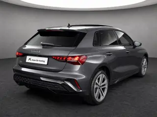 Foto 15 van Audi A3 Sportback 40 TFSI e S edition 204 PK · Glazen panoramadak · SONOS premium 3D · Lichtpakket p