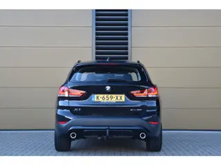 Foto 15 van BMW X1 sDrive20i High Executive * Sportstoelen * Trekhaak * Lichtpakket * LED * Facelift *