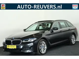BMW 5 Serie Touring 530e xDrive Business Edition Plus Navi / Cruise / HUD / Panorama / Carplay