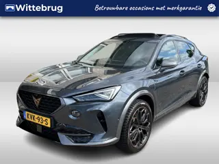 CUPRA Formentor 1.4 e-Hybrid VZ Black Edition / AUTOMAAT/ 245 PK/ PANO/ LEER/ TREKHAAK/ PARK.SENSOR.
