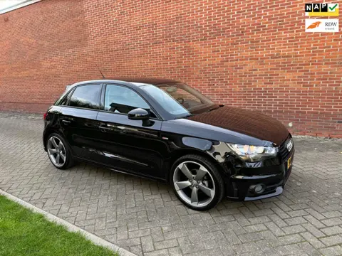 Audi A1 Sportback 1.2 TFSI S-Line Admired Airco Navi Cruise