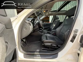 Foto 17 van BMW X1 SDrive18i Executive |Leer|Pano|Stoelverwarming|PDC|Clima|Sportstoelen|